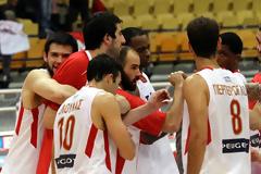 ΦΟΥΛΑΡΟΥΝ ΓΙΑ ΤΟ 2-0 ΚΟΝΤΡΑ ΣΤΟ ΡΕΘΥΜΝΟ ΟΙ ΠΡΩΤΑΘΛΗΤΕΣ