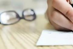 «Μας περιορίζουν στην έκδοση πιστοποιητικών»