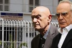 Δίκη Τσοχατζόπουλου: Ζήγρας - O Άκης άνοιξε βαλίτσα με 80 εκατ. δρχ