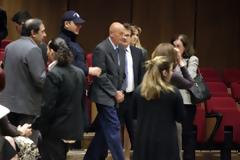 Καίει τον Άκη ο Νίκος Ζήγρας: Μπροστά μου άνοιξε βαλίτσα με 80 εκατ. δραχμές