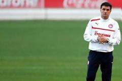 ΣΤΗΝ ΙΣΠΑΝΙΑ ΓΙΑ ΜΑΤΣ ΚΑΙ... ΕΠΑΦΕΣ Ο ΜΙΤΣΕΛ