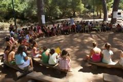 Σεμνότυφο το ΓΕΣ - Για πρώτη φορά αρρένων και θηλέων οι κατασκηνώσεις των παιδιών!