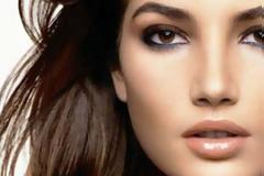 Μακιγιάζ σε φυσικούς τόνους