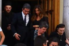 Πάτρα: «Kάρφωσαν» τον Λοβέρδο… γιατί βγήκε στην τηλεόραση ενώ είχε χάσει τη μητέρα του