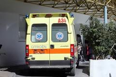 Αυτοκίνητο με μία γυναίκα έπεσε στο λιμάνι της Νέας Μάκρης