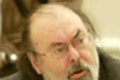 «Κουρεύει» την ιστορία μας «το μνημόνιο Ρεπούση»