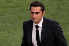 ΦΕΥΓΕΙ ΑΠΟ ΤΗ ΒΑΛΕΝΘΙΑ Ο ΒΑΛΒΕΡΔΕ... ΤΟΝ «ΚΕΡΔΙΣΕ» Η ΜΠΙΛΜΠΑΟ!