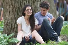 Katie Holmes: Ποιος είναι ο άνδρας που κέρδισε την καρδιά της;