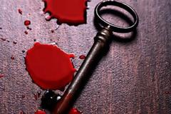 Τους σκότωσαν και τους κλείδωσαν στο σπίτι τους