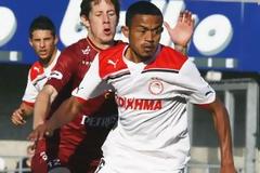 ΜΕΝΕΙ 'Η... ΠΩΛΗΤΗΡΙΟ ΣΕ ΣΟΥΜΠΙΝΙΟ