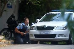 Η Άμεση Δράση ... 