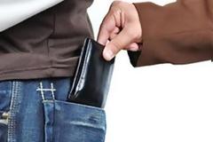 Εξαρθρώθηκε σπείρα πορτοφολάδων που χτυπούσε σε ΗΣΑΠ και Προαστιακό