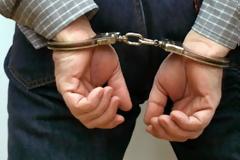 Δύο συλλήψεις για κατοχή ναρκωτικών και επιθετικών οργάνων