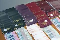 Εργαστήριο κατασκευής πλαστών ταξιδιωτικών εγγράφων στο Κουκάκι