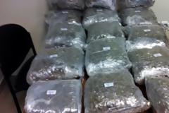 Βαριές ποινικές διώξεις στους τρεις για τα 16 κιλά χασίς