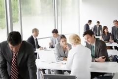 Θετικό το ισοζύγιο απασχόλησης