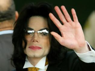 Φωτογραφία για Ο Michael Jackson πέθανε στ' αλήθεια; Δείτε αυτό το βίντεο και θα καταλάβετε!