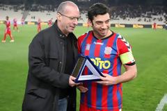 Επέστρεψε στην ΑΕΚ ο Γεωργέας