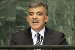 «Κομμάτι της δημοκρατίας οι διαδηλώσεις», λέει ο Γκιουλ