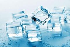 Καθαρότερο το νερό της τουαλέτας από τα παγάκια πολλών εστιατορίων στη Βρετανία!