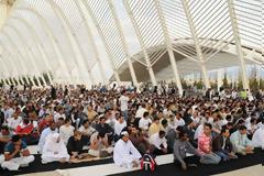 Το ψέμα του Ρατσισμού και το έγκλημα στο Αλιβέρι