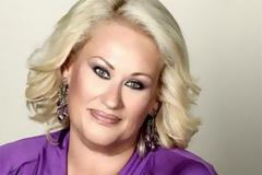 «Ήμουν υιοθετημένη και δεν εντάχθηκα ποτέ στην οικογένεια»