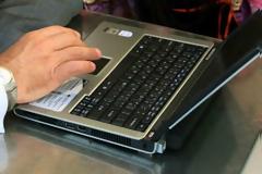 Λαμία: Έπιασαν 40χρονο για σεξουαλική παρενόχληση 13χρονης μέσω facebook!