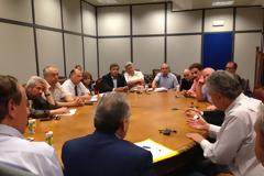 ΕΟΠΥΥ: 'Δεν πληρώνουμε εξαιτίας της παρέδρου'