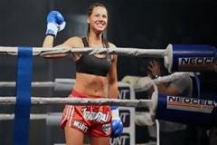 Ο Έλληνας Ρόκι είναι... ΓΥΝΑΙΚΑ! Δείτε την Μαριάννα Καλλέργη να ξαπλώνει τις αντιπάλους της!!!