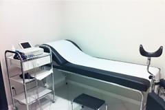 Γυναικολόγος είχε παράνομο ιατρείο