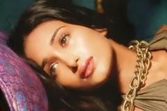 25χρονη διάσημη ηθοποιός βρέθηκε κρεμασμένη στο διαμέρισμα της