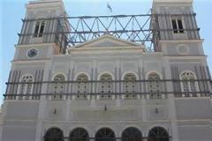 Πάτρα: Mε μικρή καθυστέρηση χθες μπήκαν οι σκαλωσιές στο εξωτερικό σημείο του ναού της Παντάνασσας