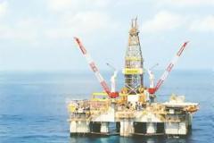 Αποφασίζουν τη στρατηγική σήμερα στο Προεδρικό -  Ανατολικά του οικοπέδου «12» η πλατφόρμα ENSCO 5006