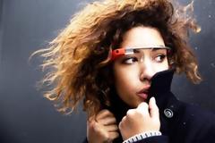 Η Google απαγορεύει τις εφαρμογές πορνό για τα Google Glasses
