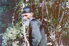 3219 - Είναι δαιμονικό να παραμένεις πράος όταν ακούς να βρίζουν τα άγια (Γέροντας Παΐσιος)