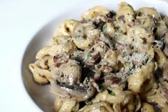 H συνταγή της ημέρας: Τορτελίνια με σάλτσα μανιταριών