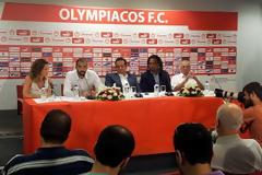 ΚΑΡΕΜΠΕ : ΜΕΓΑΛΗ ΤΙΜΗ ΠΟΥ ΕΙΜΑΙ ΞΑΝΑ ΣΤΟΝ ΟΛΥΜΠΙΑΚΟ!