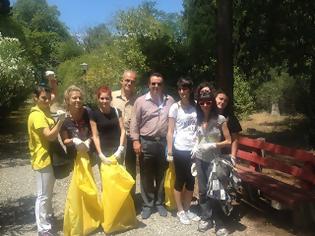 Φωτογραφία για Eθελοντικός καθαρισμός στο Πάρκο στα Λ.Υπάτης