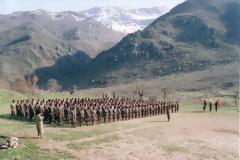 Αλληλέγγυοι οι κούρδοι αντάρτες στους τούρκους διαδηλωτές