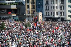 Οι Τούρκοι διαδηλωτές δεν δέχτηκαν τη 