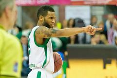 Και επίσημα στην Κάχα Λαμποράλ ο Χοτζ