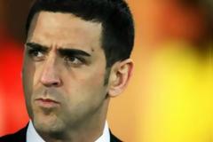 ΕΠΑΦΕΣ ΜΕ ΛΟΡΕΝΘΟ ΚΑΙ ΣΚΑΟΥΤΕΡ ΣΤΗΝ... ΑΤΖΕΝΤΑ ΚΑΡΕΜΠΕ-ΙΣΑ