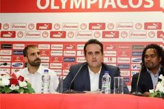 Να «μεγαλώσουν» τον Ολυμπιακό στην Ευρώπη, θέλουν οι Καρεμπέ και Ισά