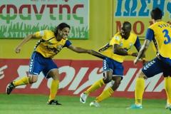 Καμαρ(α)ώνει στην κορυφή!