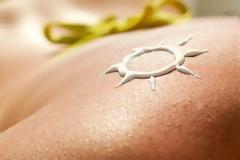 Υγεία: Το αντηλιακό ισχυρός σύμμαχος κατά της φωτογήρανσης