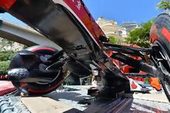 ΣΑΣΙ ΟΚ ΣΤΗΝ FERRARI TOY MASSA...