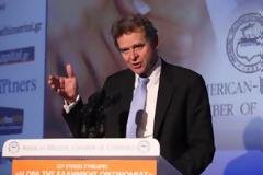 «Όχι» και από Τόμσεν στα κυβερνητικά σχέδια για μείωση φόρων