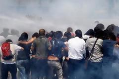 Σύλληψη έλληνα διαδηλωτή στην Κωνσταντινούπολη