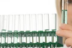 Απίστευτο: ξέμειναν και από αντιδραστήρια τα νοσοκομεία! Χωρίς εξετάσεις οι ασθενείς