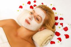 Φυσική μάσκα προσώπου για λεία επιδερμίδα